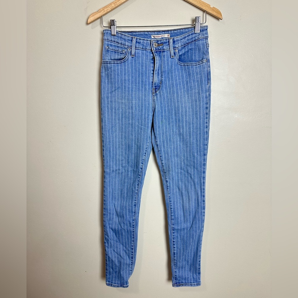 Levi’s Size 28 Blue Striped Women's Jeans